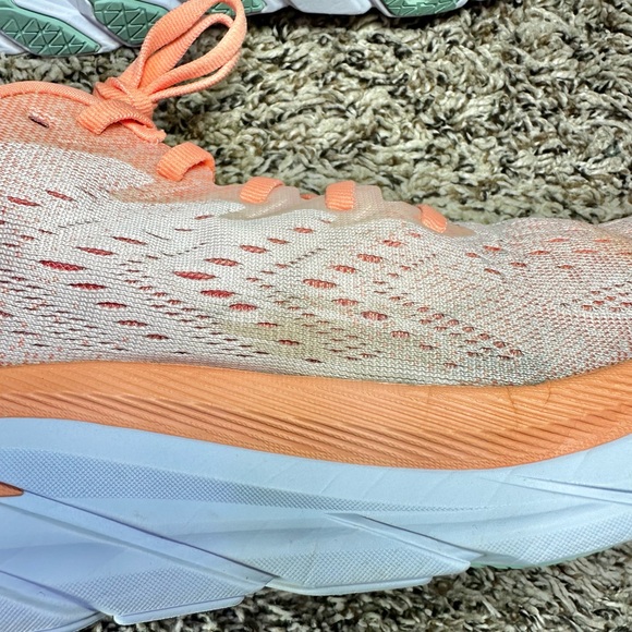 Hoka Clifton 8 Orange Running Shoes Sneakers 1119394 CSPY Womens Size 9B - Picture 2 of 10